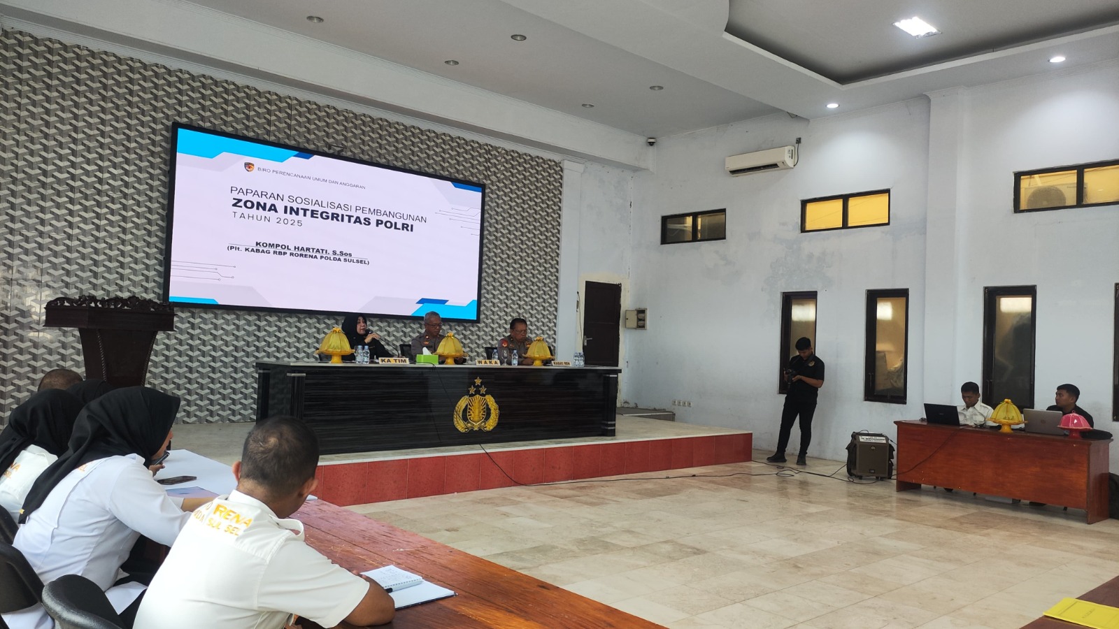 Bag RBP Rorena Polda Sulsel Melaksanakan Supervisi Pembangunan Zona Integritas Di Polres Kepulauan Selayar